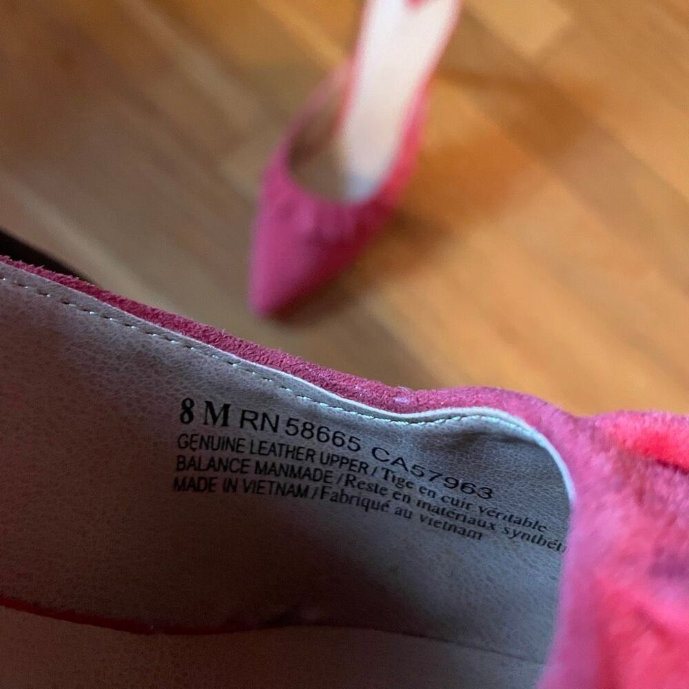 LEITH | pink suede mule heels with ruffle detail 8 - Picture 14 of 14
